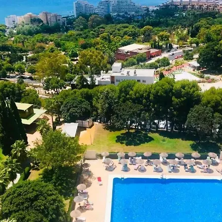 Апартаменты Alvaro's