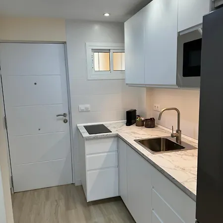 Apartment Alvaro's *